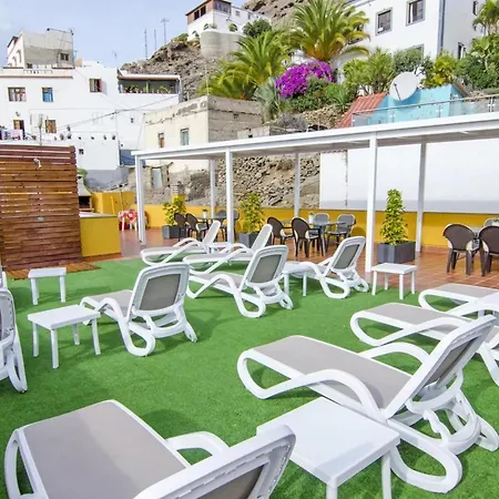 Charming Seaside In Puerto De Mogan, 60 Sqm Lägenhet *